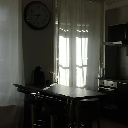 Lägenhetshotell Nationale Appart 3*