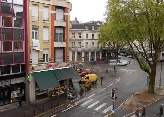 Nationale 3* Lille
