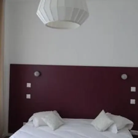 Lägenhetshotell Nationale Appart 3*